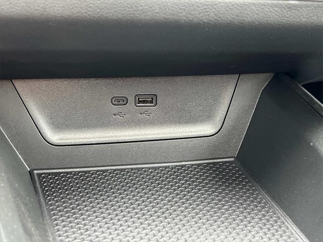 new 2026 Chevrolet Equinox car, priced at $33,481