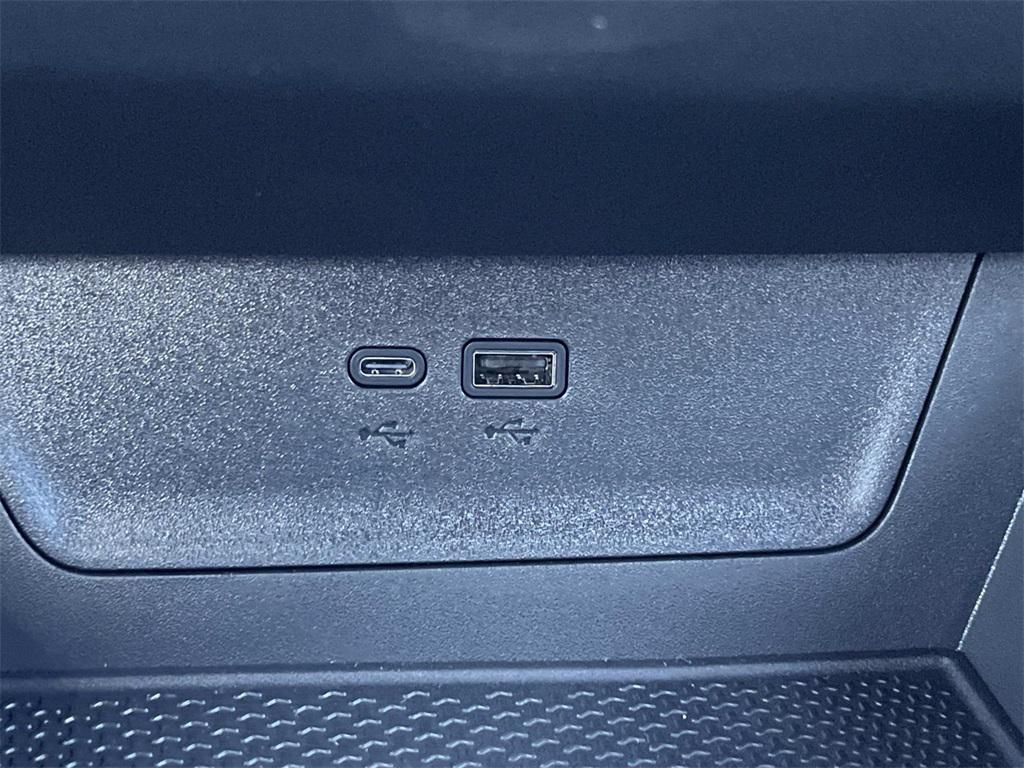 new 2026 Chevrolet Equinox car, priced at $30,454