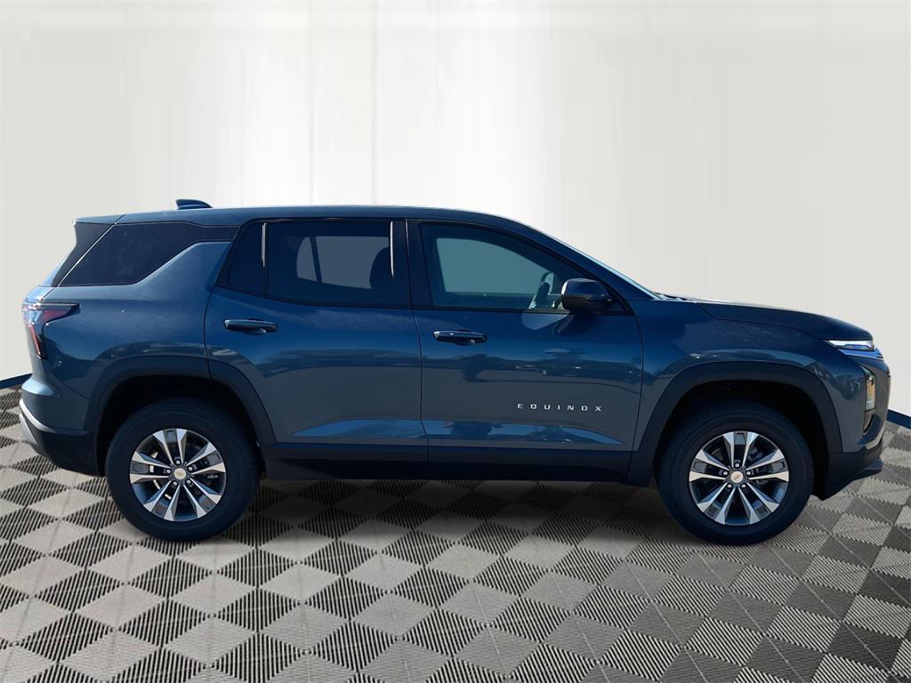 new 2026 Chevrolet Equinox car, priced at $30,454