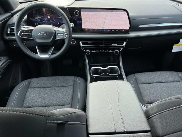 new 2025 Chevrolet Traverse car, priced at $41,381
