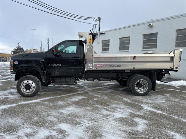 new 2024 Chevrolet Silverado 1500 car, priced at $69,742