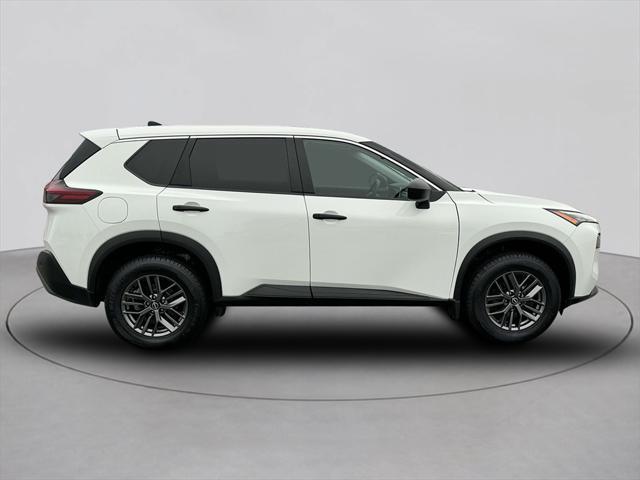 used 2022 Nissan Rogue car, priced at $17,585