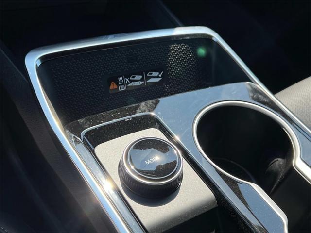 new 2026 Chevrolet Equinox car, priced at $29,937