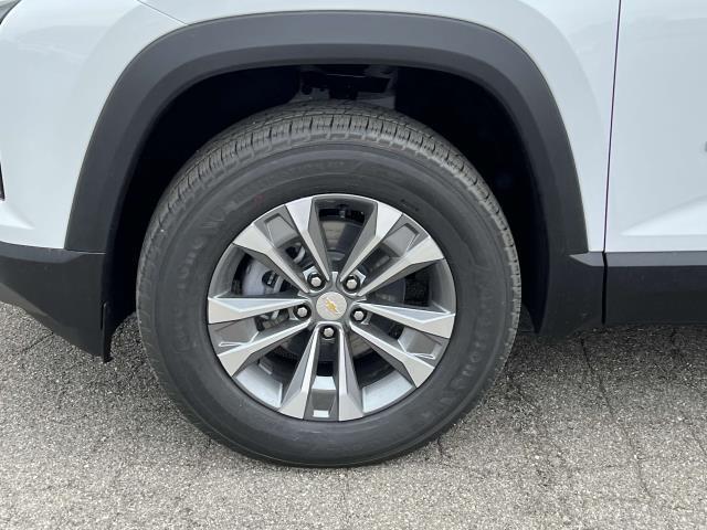 new 2026 Chevrolet Equinox car, priced at $28,146
