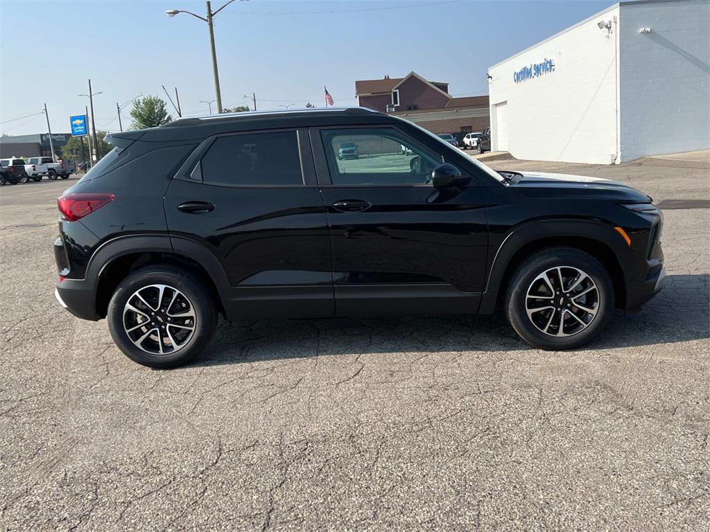 new 2026 Chevrolet TrailBlazer car, priced at $27,208