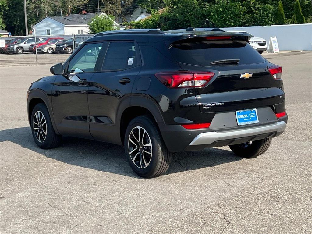 new 2026 Chevrolet TrailBlazer car, priced at $27,208