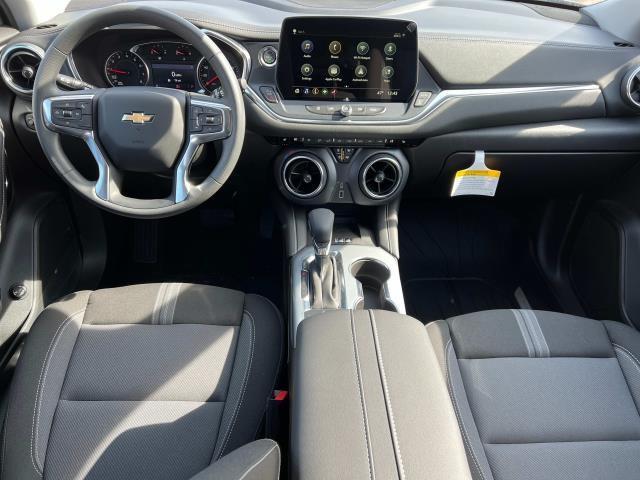 new 2025 Chevrolet Blazer car, priced at $35,680