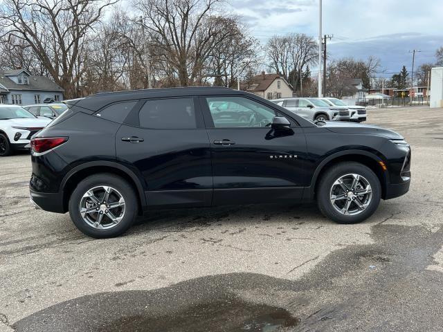 new 2025 Chevrolet Blazer car, priced at $35,116