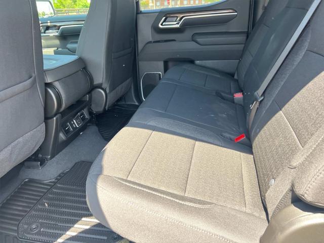new 2025 Chevrolet Silverado 1500 car, priced at $50,711