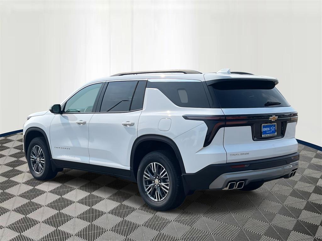 new 2025 Chevrolet Traverse car, priced at $40,507