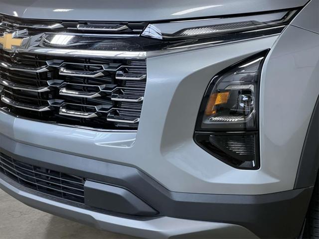 new 2026 Chevrolet Equinox car, priced at $30,203