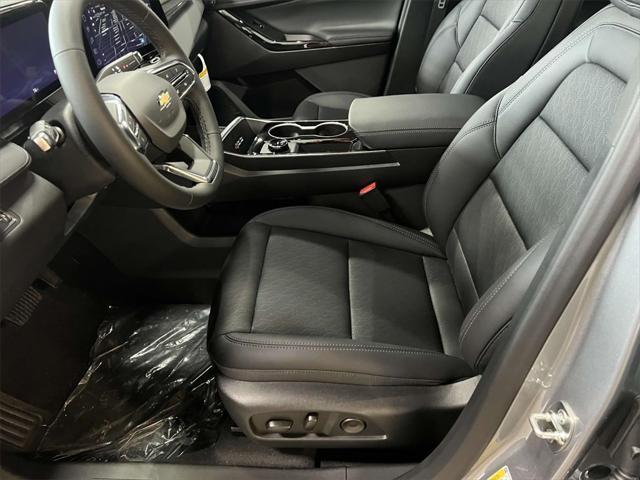new 2026 Chevrolet Equinox car, priced at $30,203