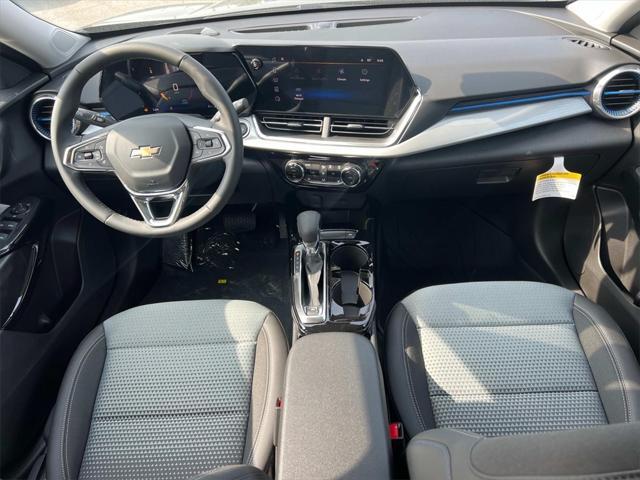 new 2025 Chevrolet Trax car, priced at $24,135