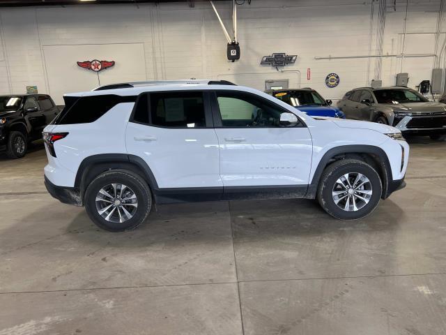 new 2025 Chevrolet Equinox car, priced at $30,714