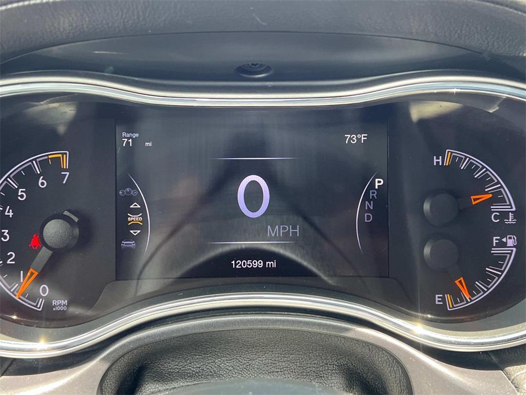 used 2018 Jeep Grand Cherokee car, priced at $19,995