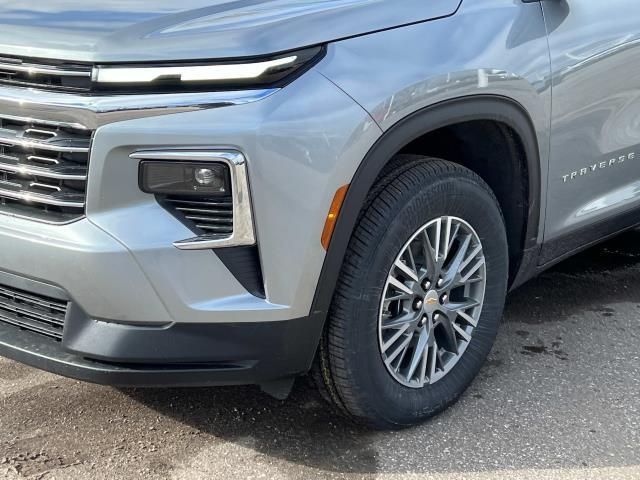 new 2025 Chevrolet Traverse car, priced at $39,385