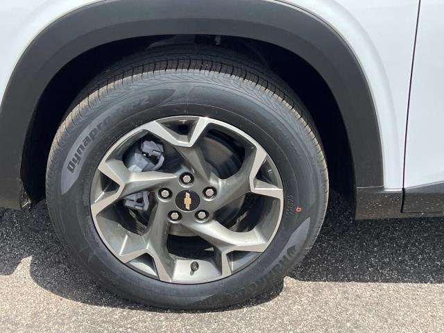 new 2025 Chevrolet Trax car, priced at $23,441