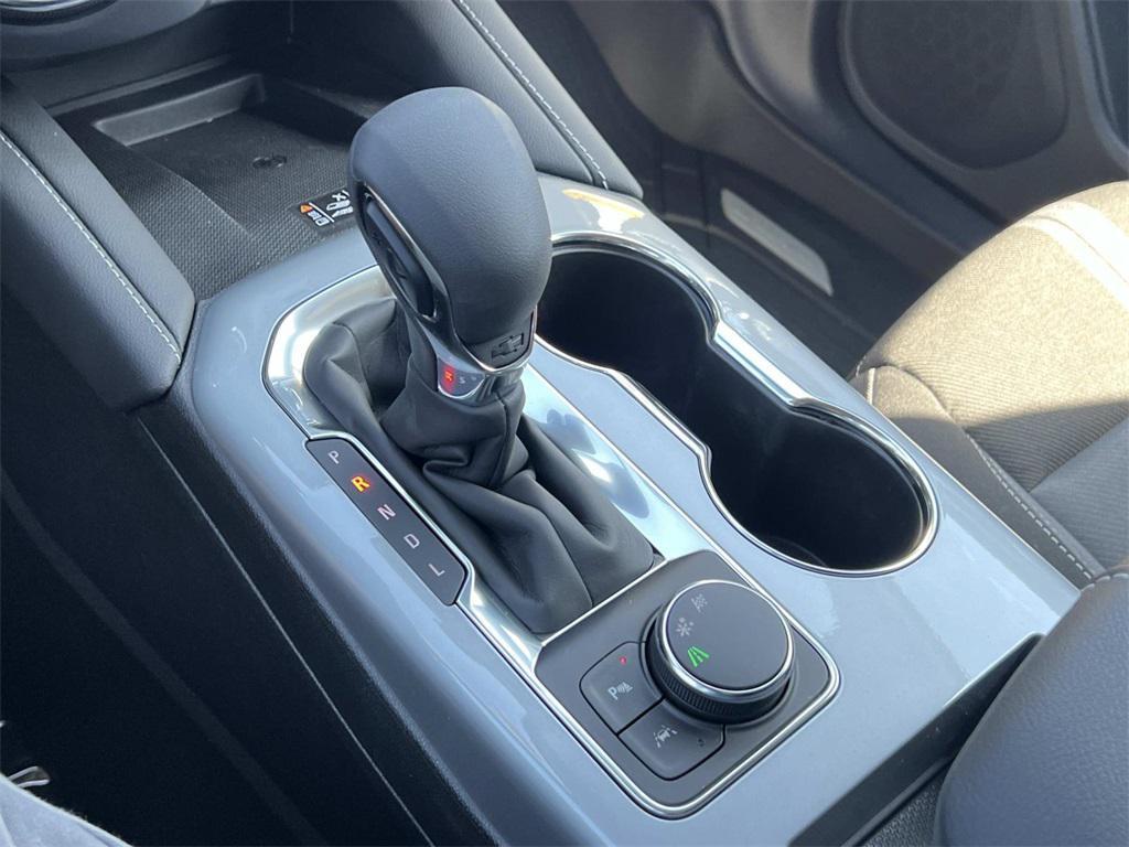 new 2025 Chevrolet Blazer car, priced at $35,417