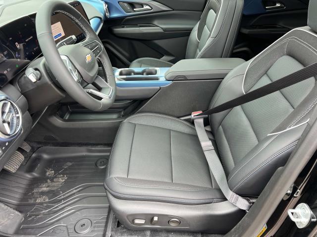 new 2025 Chevrolet Equinox EV car, priced at $51,840