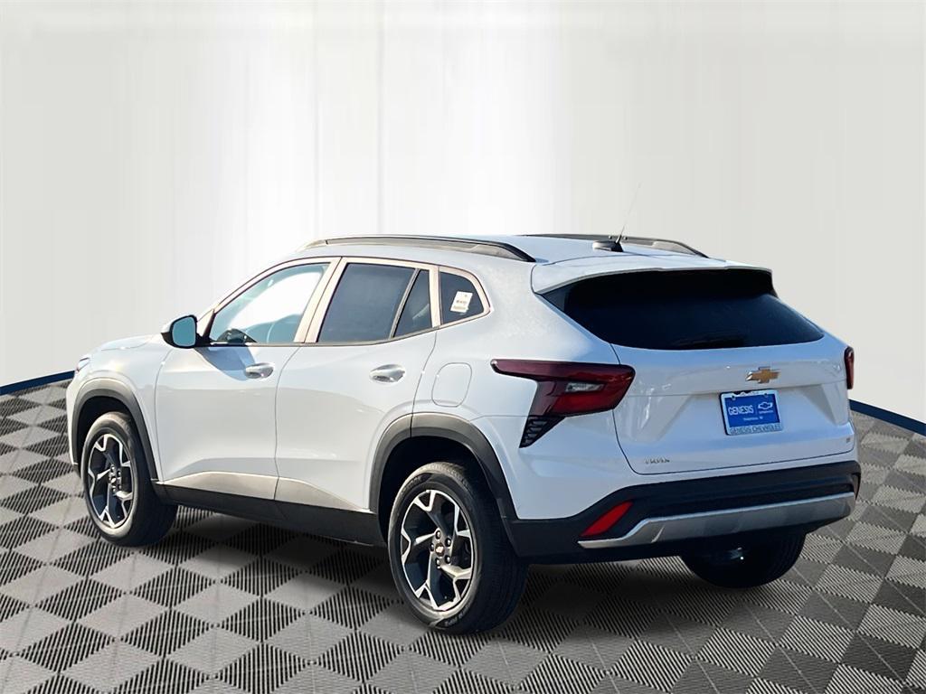 new 2025 Chevrolet Trax car, priced at $23,454
