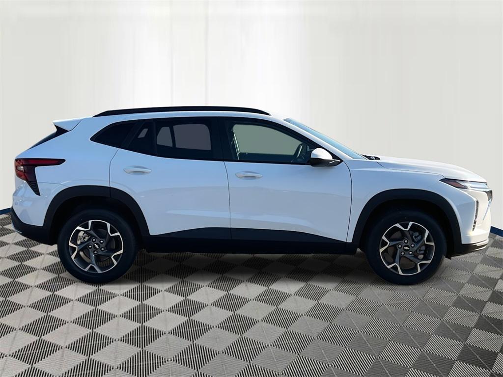 new 2025 Chevrolet Trax car, priced at $23,454