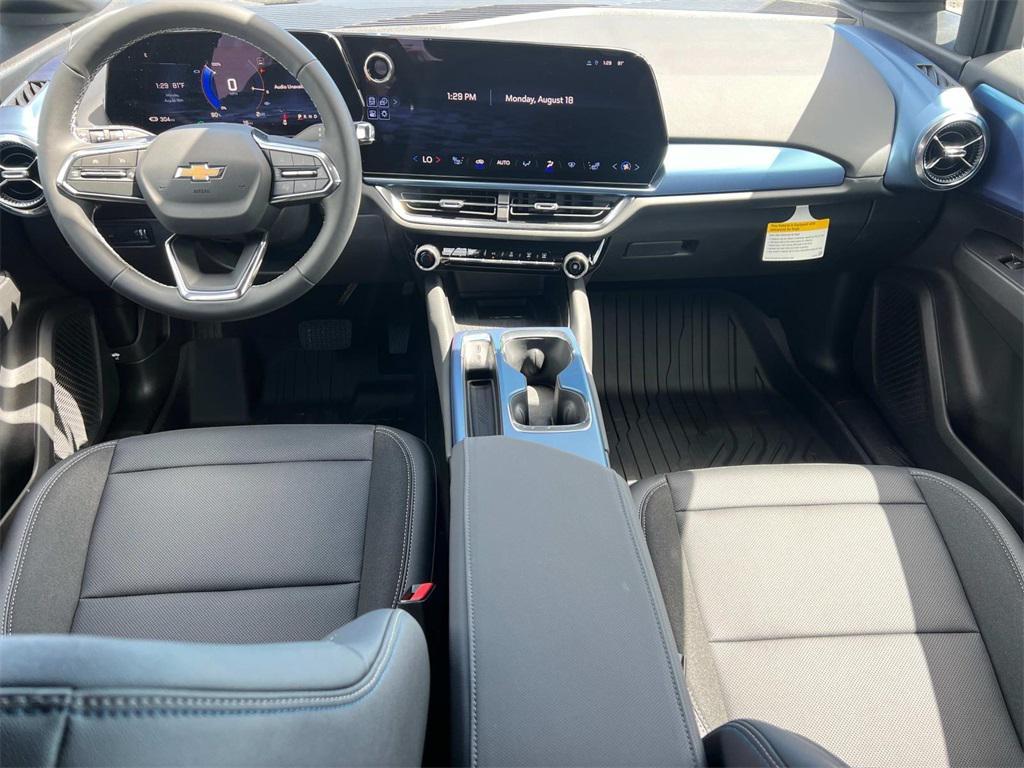 new 2025 Chevrolet Equinox EV car, priced at $41,015