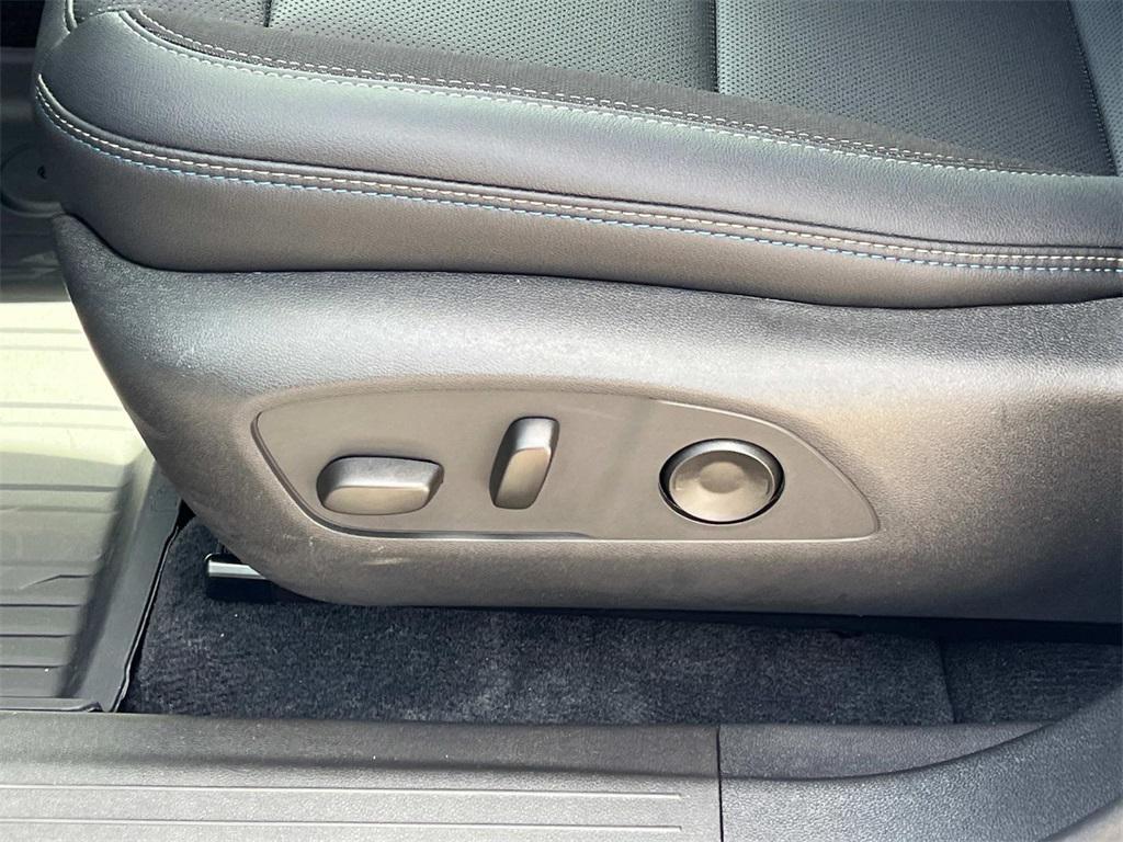 new 2025 Chevrolet Equinox EV car, priced at $41,015