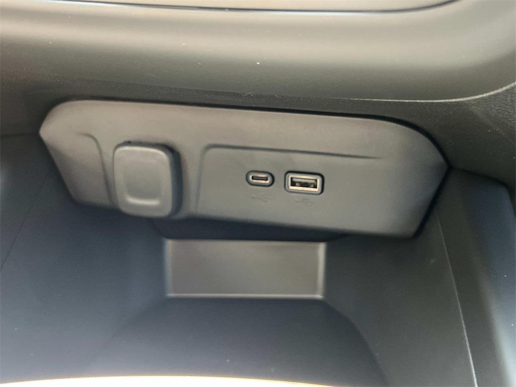 new 2025 Chevrolet Trax car, priced at $22,749