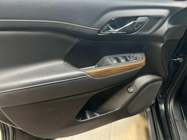 used 2023 GMC Acadia car, priced at $28,995