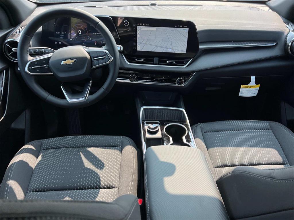 new 2026 Chevrolet Equinox car, priced at $28,172