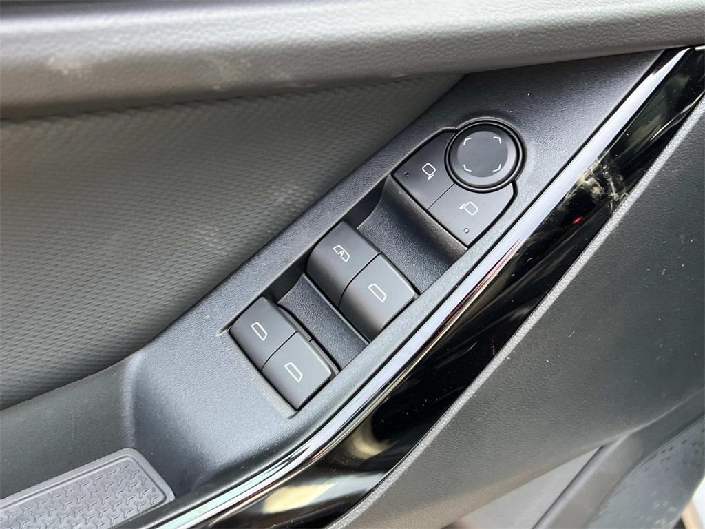 new 2026 Chevrolet Equinox car, priced at $28,172