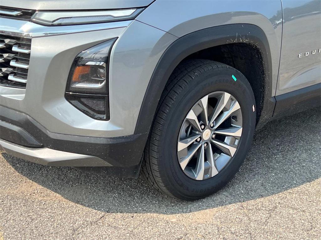 new 2026 Chevrolet Equinox car, priced at $28,172