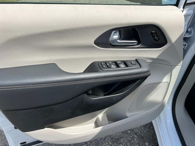 used 2024 Chrysler Pacifica Hybrid car, priced at $34,695