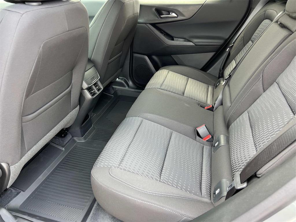 new 2026 Chevrolet Equinox car, priced at $30,004
