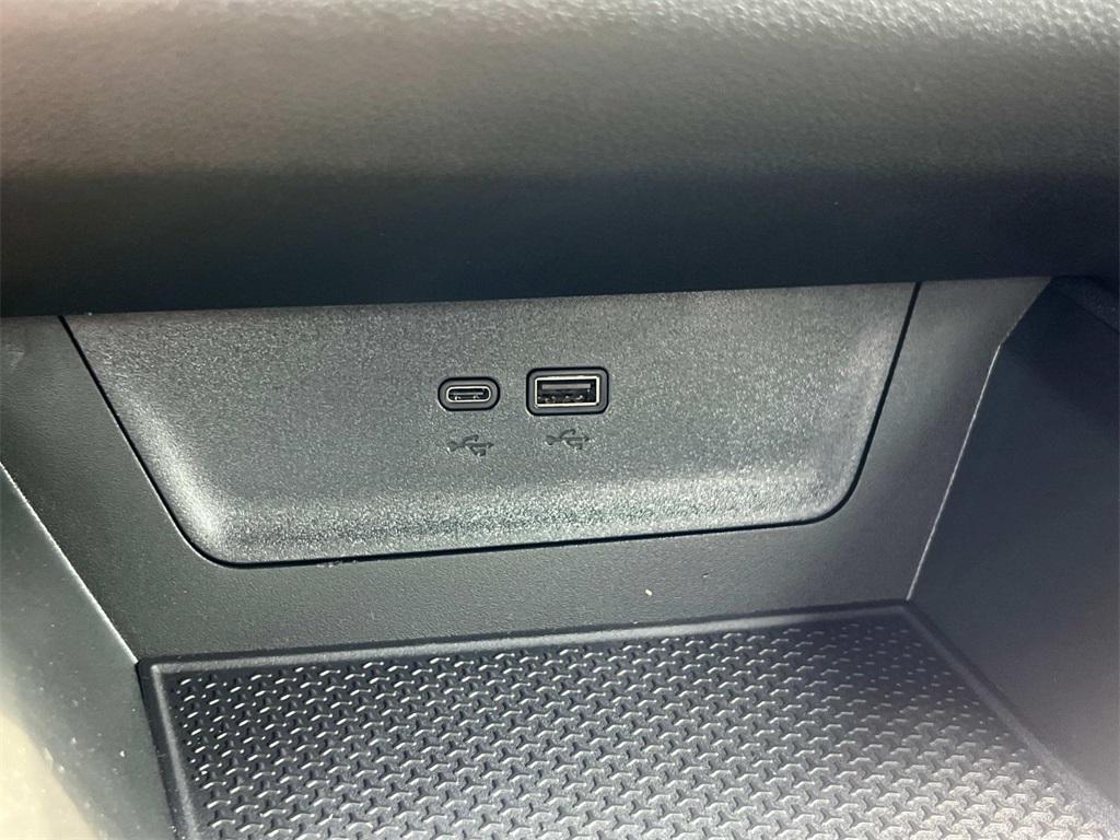 new 2026 Chevrolet Equinox car, priced at $30,004