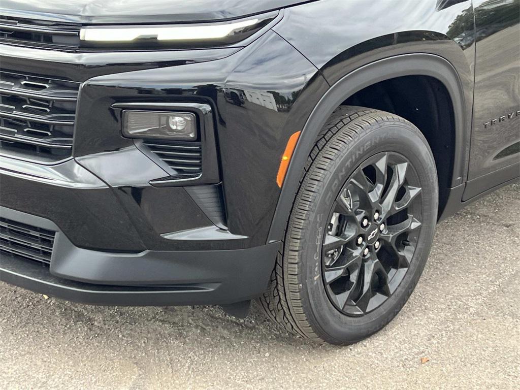 new 2026 Chevrolet Traverse car, priced at $41,929