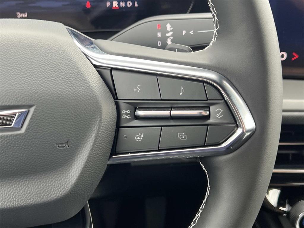 new 2026 Chevrolet Traverse car, priced at $41,929