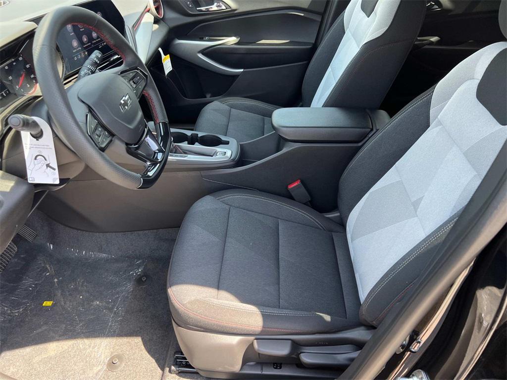 new 2025 Chevrolet Trax car, priced at $22,749