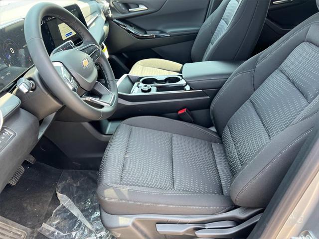 new 2026 Chevrolet Equinox car, priced at $29,977