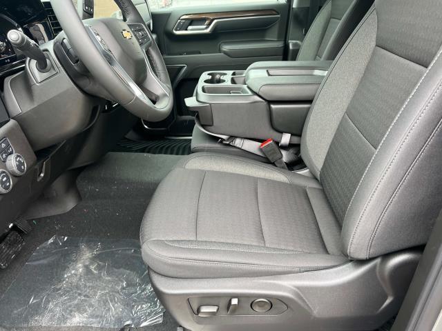 new 2025 Chevrolet Silverado 1500 car, priced at $47,711