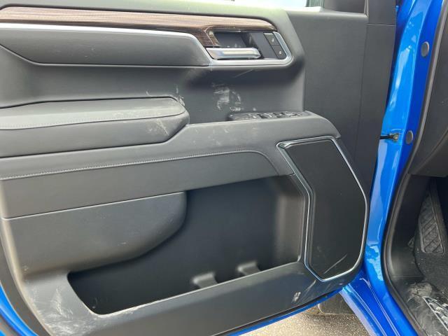 new 2025 Chevrolet Silverado 1500 car, priced at $52,617