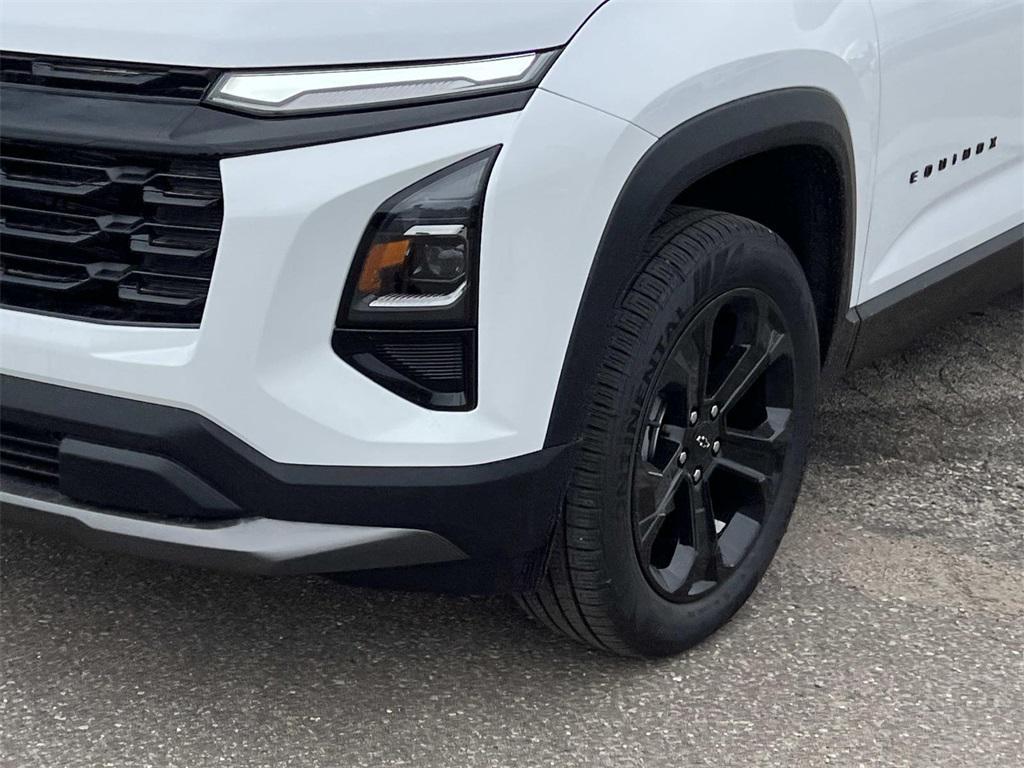 new 2026 Chevrolet Equinox car, priced at $29,576