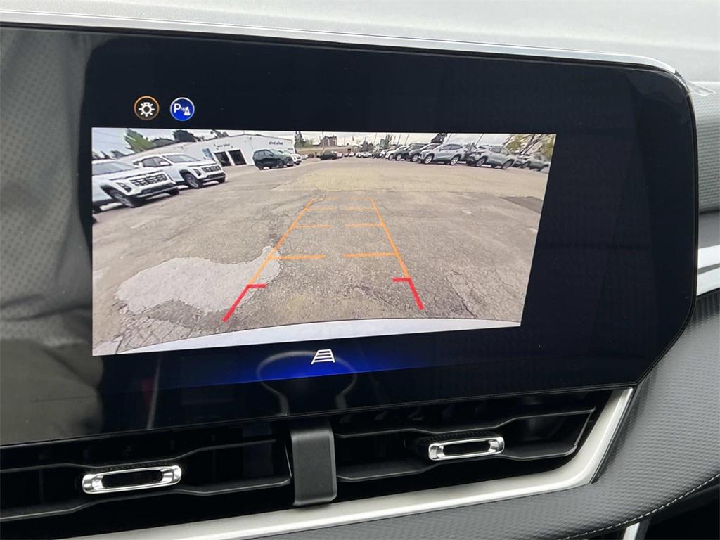 new 2026 Chevrolet Equinox car, priced at $29,576
