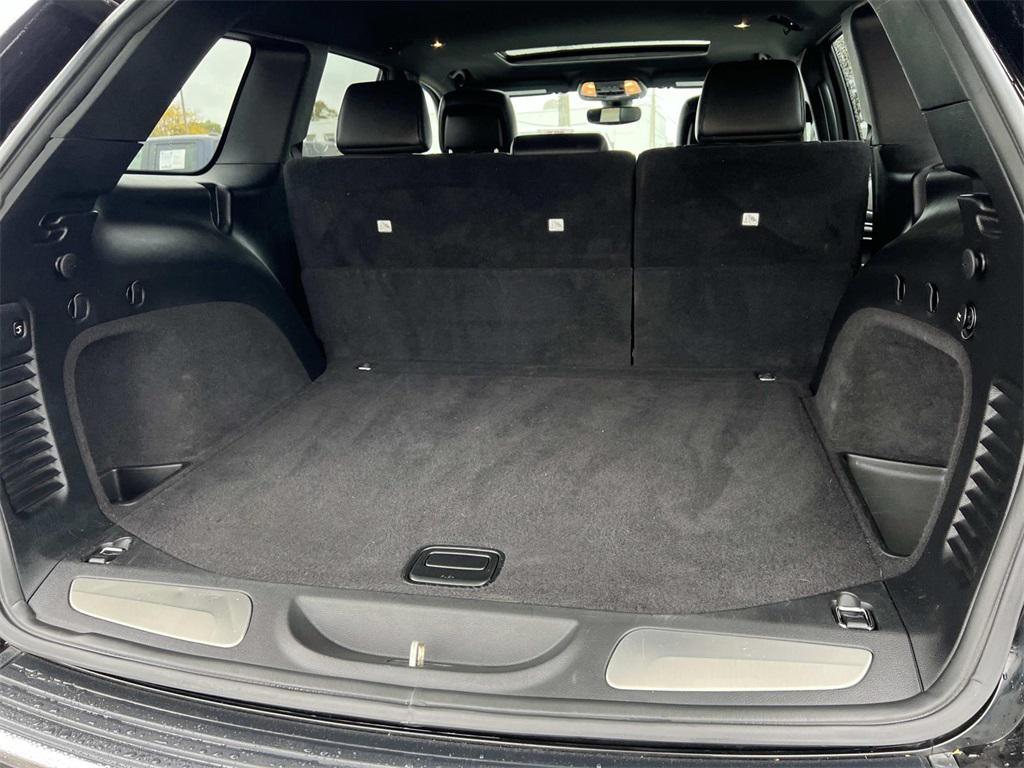 used 2019 Jeep Grand Cherokee car, priced at $16,999