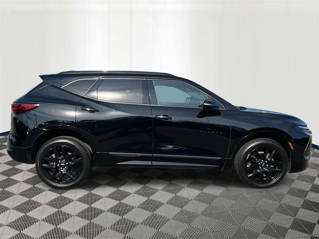 used 2024 Chevrolet Blazer car, priced at $33,043