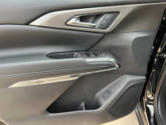 new 2025 Chevrolet Traverse car, priced at $44,929