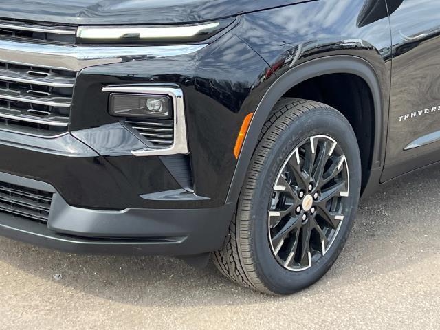 new 2025 Chevrolet Traverse car, priced at $44,929