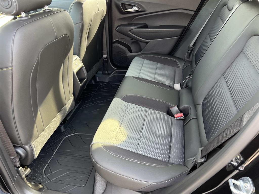 new 2025 Chevrolet Trax car, priced at $23,454