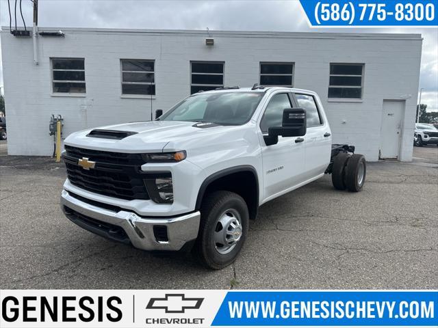 new 2025 Chevrolet Silverado 3500 car, priced at $55,593