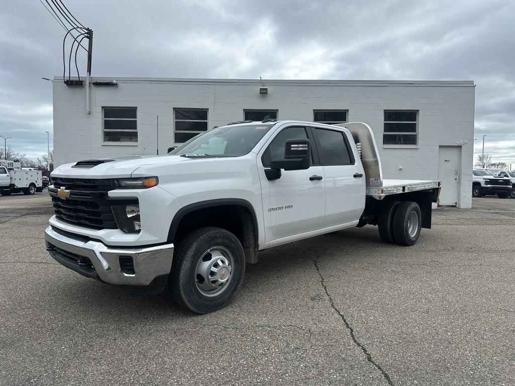 new 2025 Chevrolet Silverado 3500 car, priced at $66,663